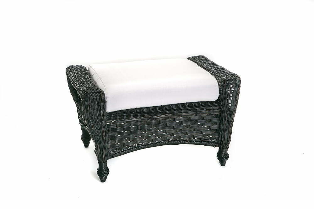 Georgetown Collection - Ottoman 30" x 20" x 17"
