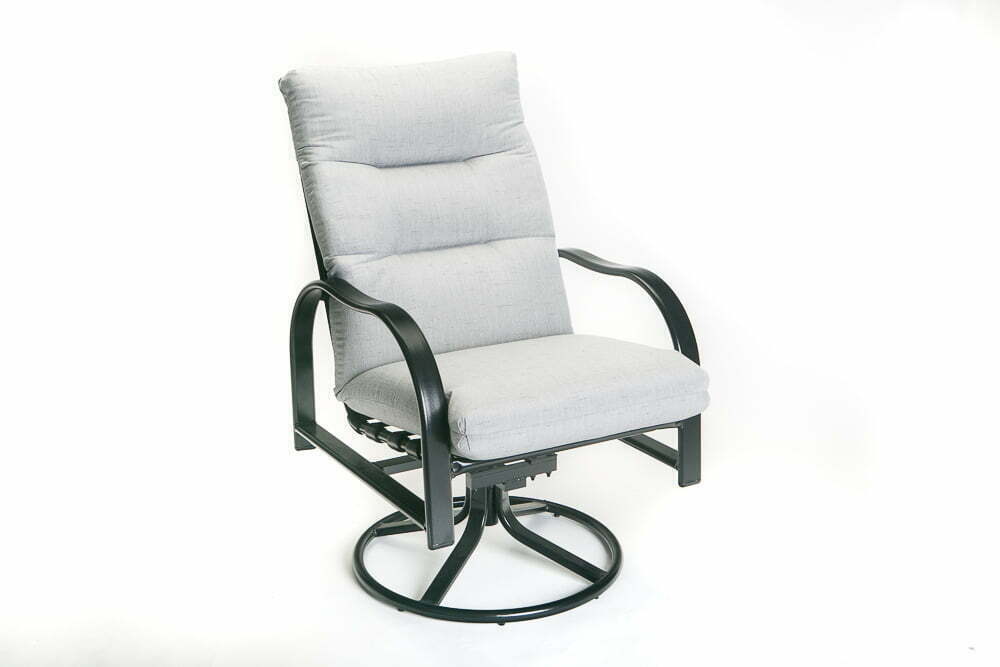 Aluminum Kona Cushion Swivel Dining Chair 24" x 30" x 39"
